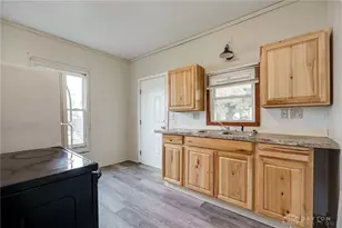 818 Troy St, Dayton, OH 45404 - Photo 17