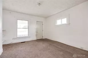 818 Troy St, Dayton, OH 45404 - Photo 9