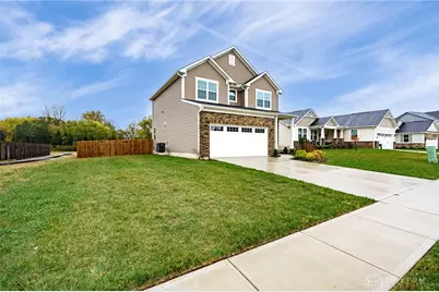 1764 Highlander Drive, Xenia, OH 45385 - Photo 3