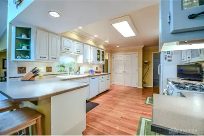 1315 Woodland Greens Boulevard, Springboro, OH 45066 - Photo 25