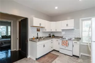 1310 Pursell Ave, Dayton, OH 45420 - Photo 15