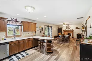 6258 Zachary Ave, Springfield, OH 45502 - Photo 11