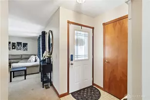 6258 Zachary Ave, Springfield, OH 45502 - Photo 7