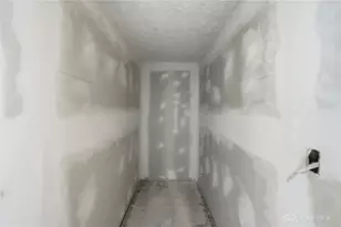 8946 Old Dayton Rd, Dayton, OH 45417 - Photo 33