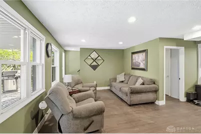 8946 Old Dayton Road, Dayton, OH 45417 - Photo 11