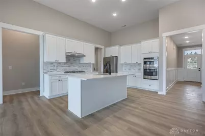 920 Wright Cycle Boulevard, Xenia, OH 45385 - Photo 5