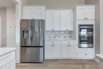 920 Wright Cycle Boulevard, Xenia, OH 45385 - Photo 7