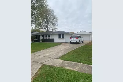 419 E Carpenter Drive, New Carlisle, OH 45344 - Photo 9