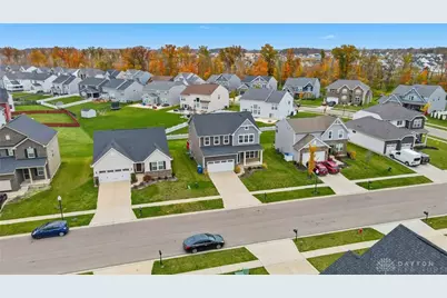 9172 Lakeside Street, Tipp City, OH 45371 - Photo 3