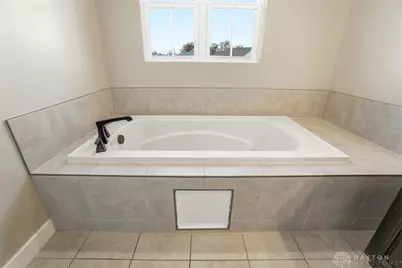 9172 Lakeside Street, Tipp City, OH 45371 - Photo 29