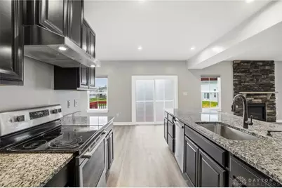 9172 Lakeside Street, Tipp City, OH 45371 - Photo 15