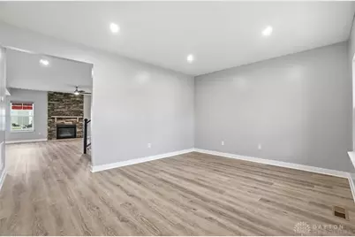 9172 Lakeside Street, Tipp City, OH 45371 - Photo 7