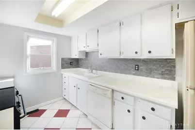 1310 Rona Village Boulevard, Fairborn, OH 45324 - Photo 9