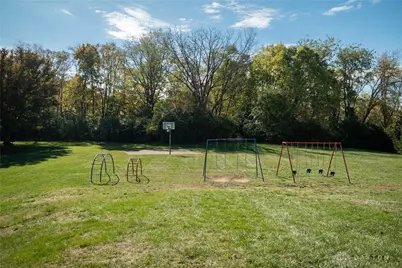 1310 Rona Village Boulevard, Fairborn, OH 45324 - Photo 25