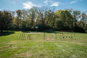 1310 Rona Village Blvd, Fairborn, OH 45324 - Photo 25