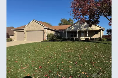 912 Golden Beech Drive, Brookville, OH 45309 - Photo 1