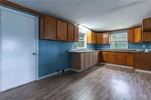 1519 Tibbetts Ave, Springfield, OH 45505 - Photo 7