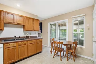 6468 Terrace View Ct, Dayton, OH 45424 - Photo 17