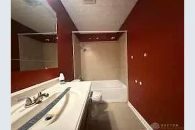 949 Primrose Drive, Dayton, OH 45449 - Photo 17