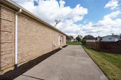830 Glensdel Drive, Dayton, OH 45417 - Photo 11