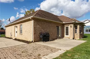 830 Glensdel Dr, Dayton, OH 45417 - Photo 9