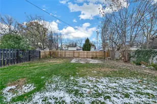 328 Washington Ave, Urbana, OH 43078 - Photo 23