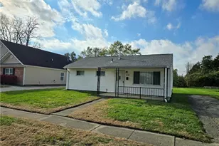 481 Kirkwood Dr, Fairborn, OH 45324 - Photo 1