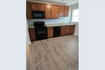 481 Kirkwood Drive, Fairborn, OH 45324 - Photo 5