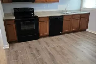 481 Kirkwood Dr, Fairborn, OH 45324 - Photo 5