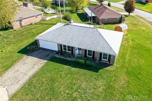 5400 Bromwick Dr, Dayton, OH 45426 - Photo 37