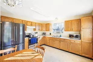 454 Thompson Dr, Fairborn, OH 45324 - Photo 7