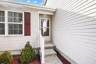 454 Thompson Dr, Fairborn, OH 45324 - Photo 3