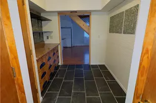 1359 Fudge Dr, Beavercreek, OH 45434 - Photo 9