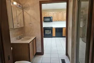 1707 Berwick Dr, Springfield, OH 45503 - Photo 13