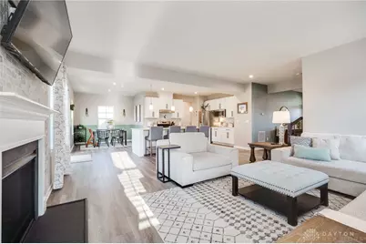 2064 Running Stream Court, Clearcreek Twp, OH 45458 - Photo 15