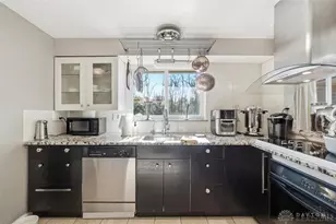 7775 Hartfield Pl, Cincinnati, OH 45242 - Photo 25