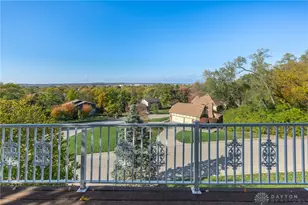 1952 Tait Circle Rd, Dayton, OH 45429 - Photo 53