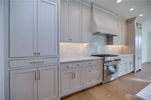 1557 Ashbury Woods Dr, Washington Twp, OH 45458 - Photo 15