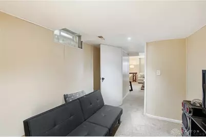 6042 Cinnamon Tree Court, Englewood, OH 45322 - Photo 25