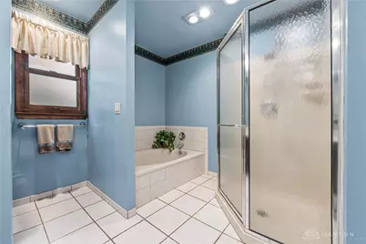 10900 Yorkway Lane, Symmes Township, OH 45249 - Photo 17