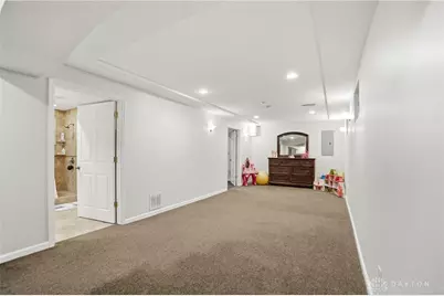 845 Village Green Parkway, Maineville, OH 45039 - Photo 33