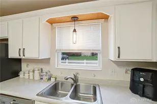 845 Village Green Pkwy, Maineville, OH 45039 - Photo 13