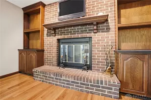 2750 Brantwood Ct, Butler Twp, OH 45414 - Photo 17