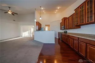 3029 Cattail Dr, Tipp City, OH 45371 - Photo 3