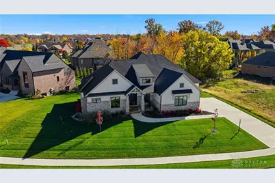 1960 Horseshoe Bend, Washington Twp, OH 45458 - Photo 3