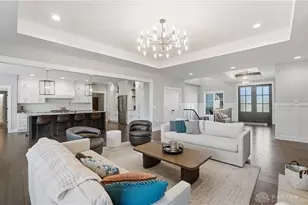 1960 Horseshoe Bend, Washington Twp, OH 45458 - Photo 15