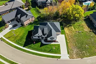 1960 Horseshoe Bend, Washington Twp, OH 45458 - Photo 77