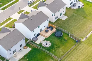 7026 Honeylocust St, Tipp City, OH 45371 - Photo 41