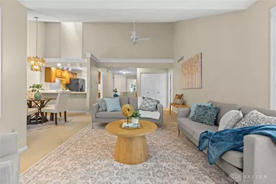 11724 Gable Glen Lane, Symmes Township, OH 45249 - Photo 5