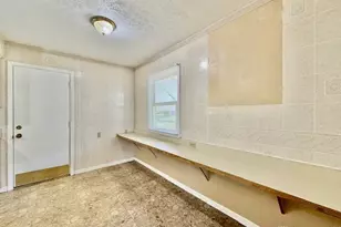 1213 Canfield Ave, Dayton, OH 45406 - Photo 13